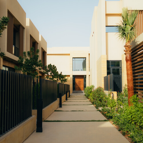 DISTRICT 34 - Exterior