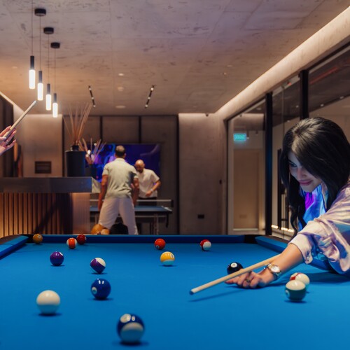 DISTRICT 34 - Lifestyle