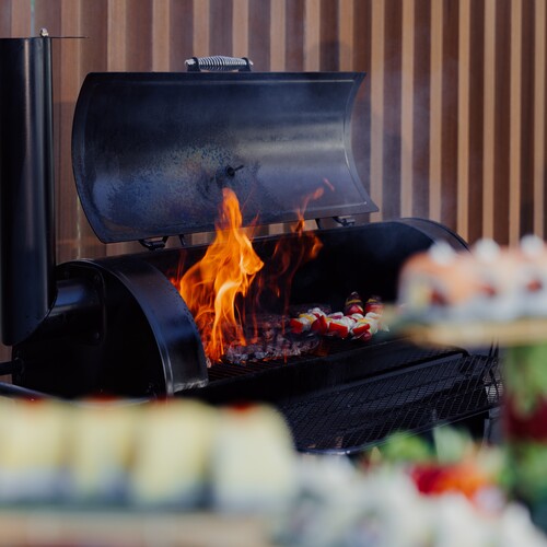 DISTRICT 34 - Exterior